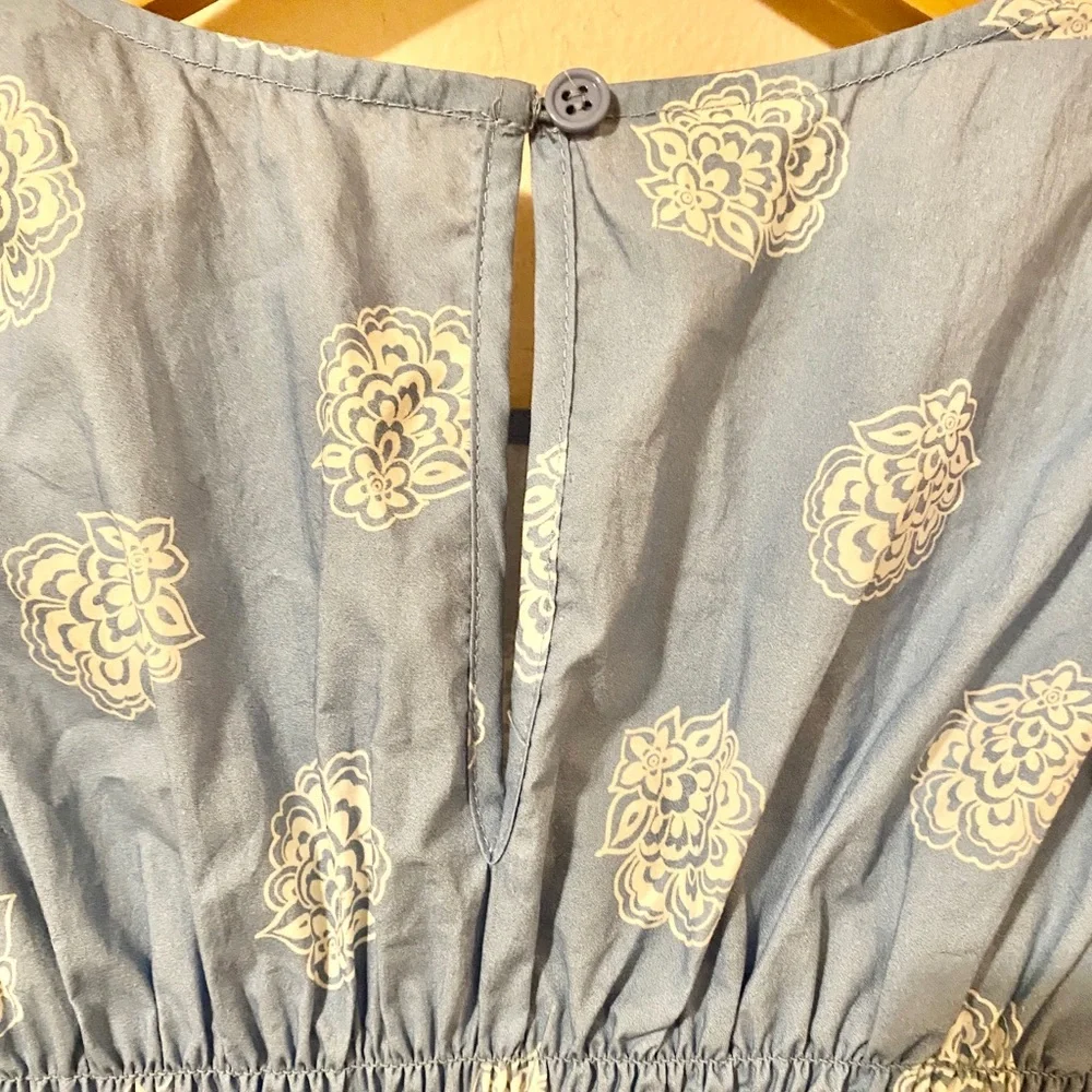 Baum und Pferdgarten mynowa smocked Top in modern blue flower Small / 6 - Picture 6 of 8